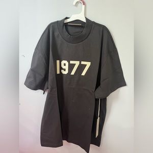 Fear of God essentials 1977 t shirt